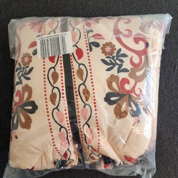 NWT Farm Rio Reversible Cashew Mandala Puffer Jacket Small - Picture 16 of 16